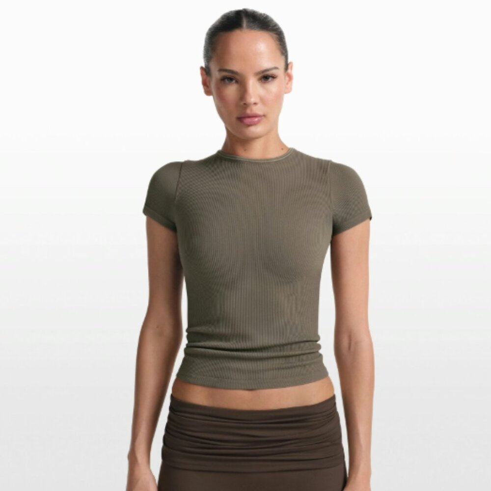 NikeSKIMS NWT Baby Tee Seamless Dusty Oakmoss XS